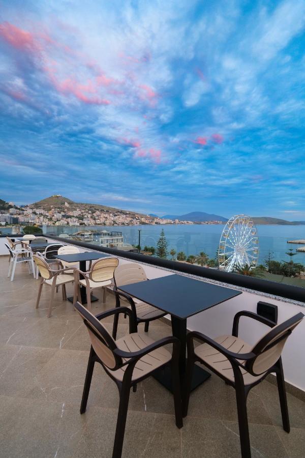 Adora'S View Hotel Саранде Екстериор снимка