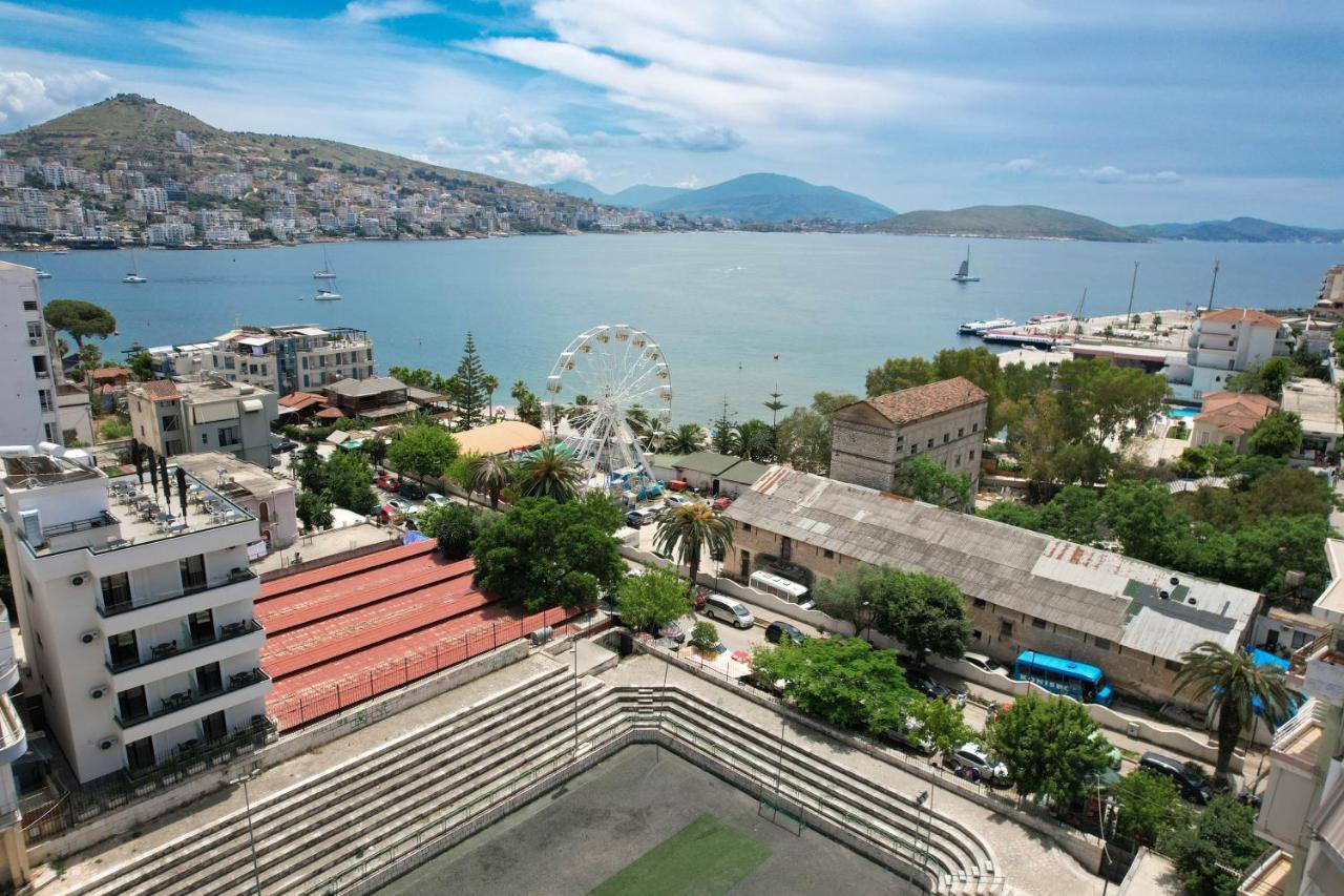 Adora'S View Hotel Саранде Екстериор снимка