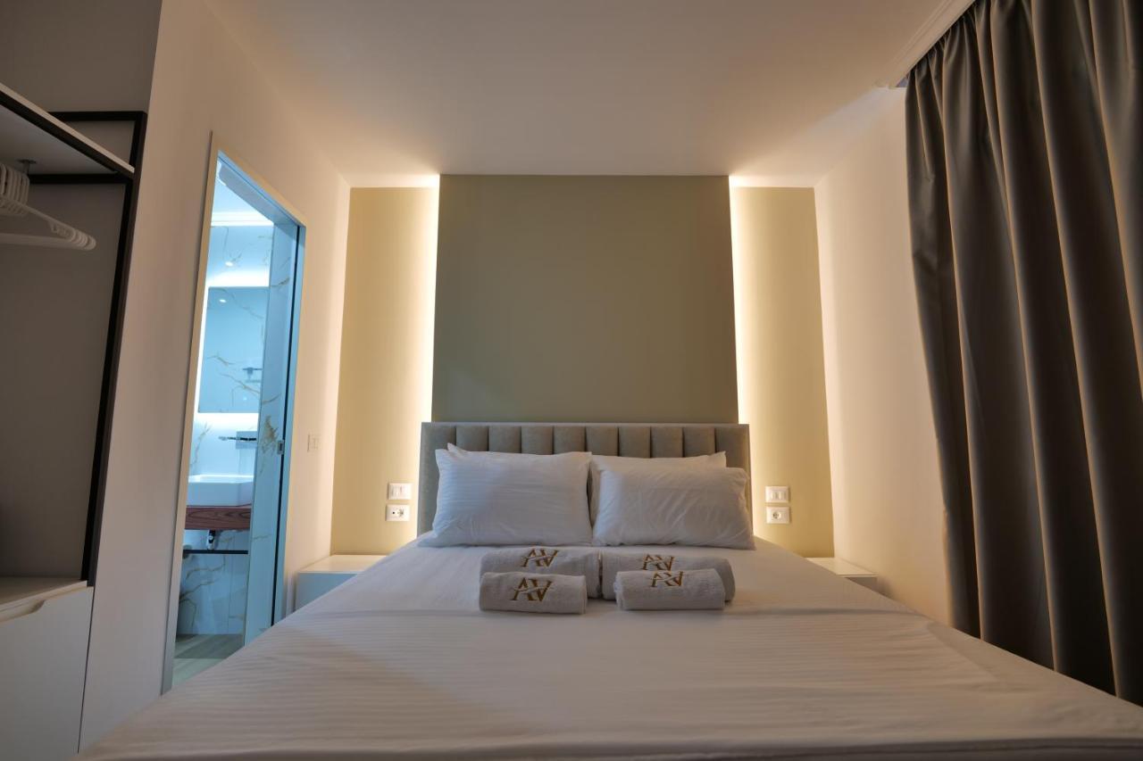 Adora'S View Hotel Саранде Екстериор снимка