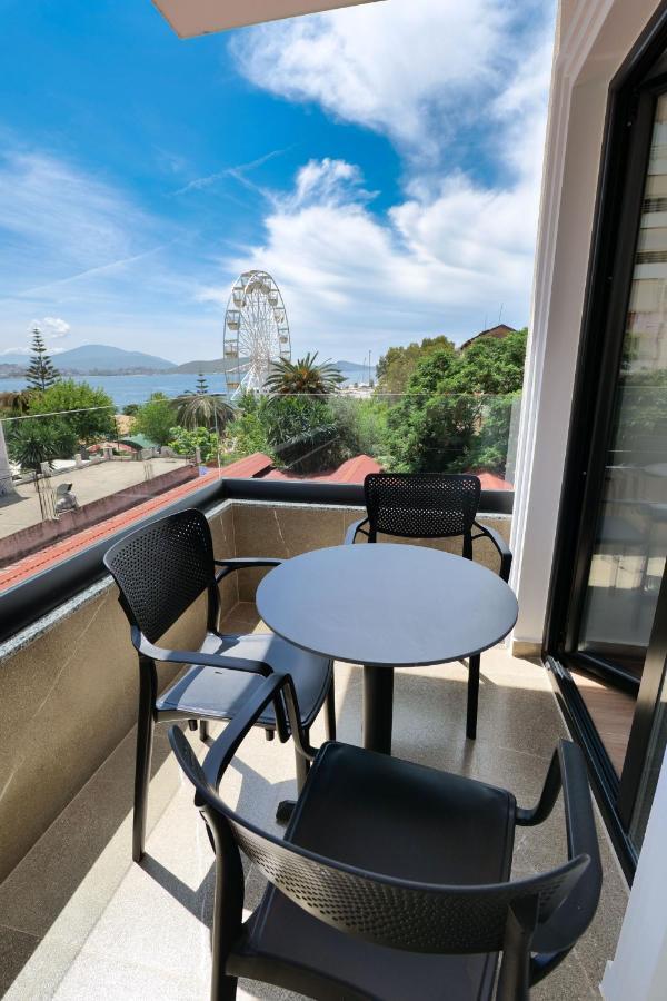 Adora'S View Hotel Саранде Екстериор снимка